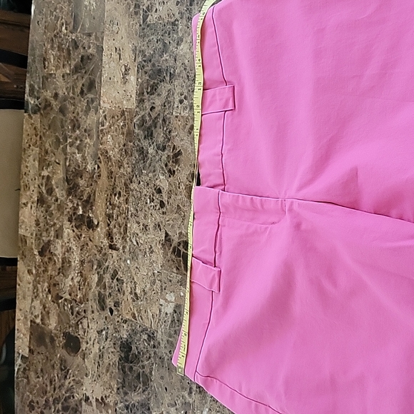 ❤️ Express Casual Editor Short - Picture 9 of 10